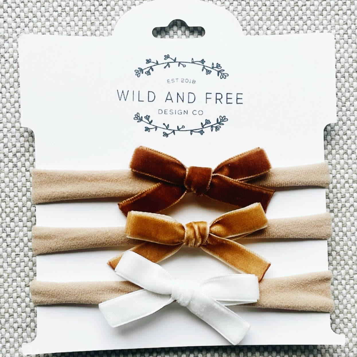 Velvet baby bows - Neutrals