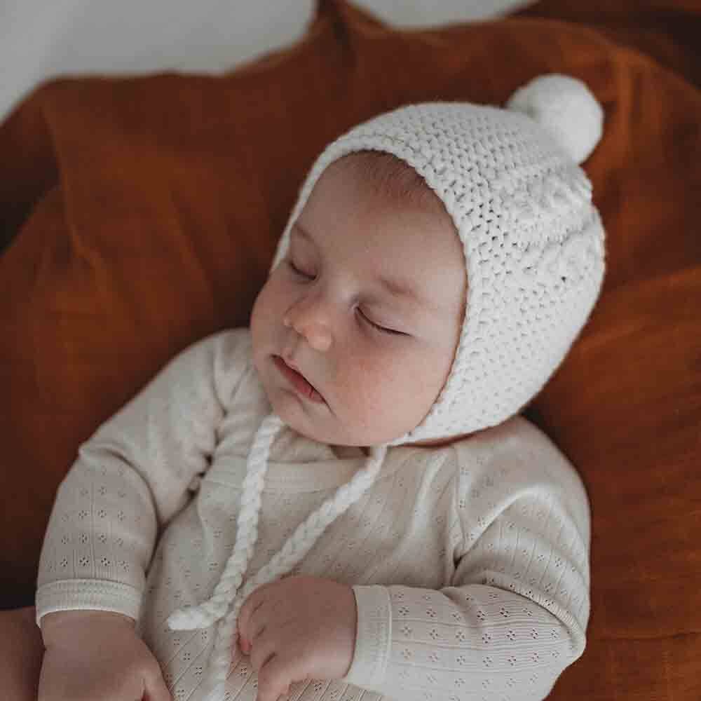 Snuggle Hunny - Ivory Merino Wool Bonnet & Booties
