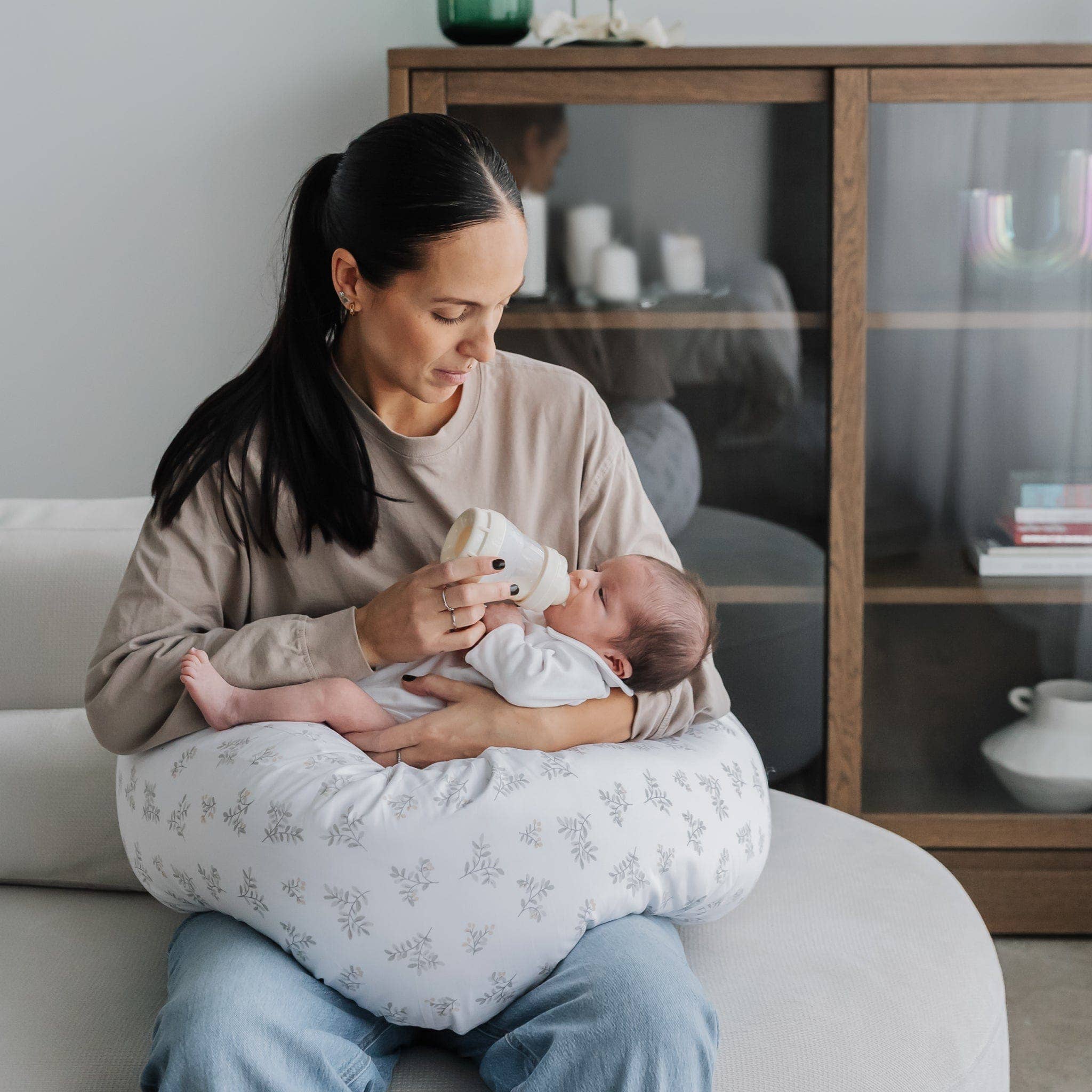 Multifunctional pregnancy pillow - Leaves