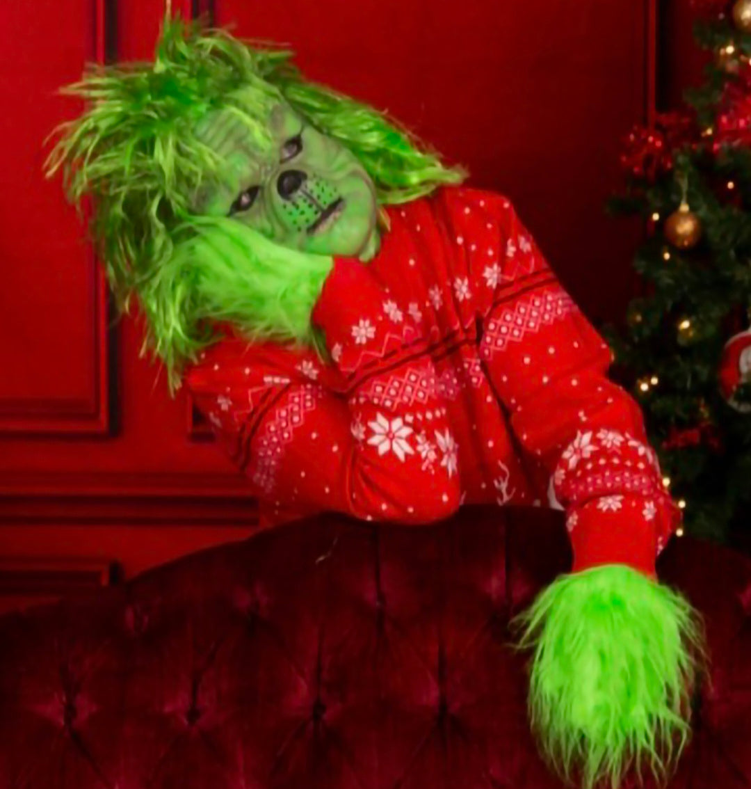 Grumpy Green Guy Photos with S.Smart Photography - November 8th