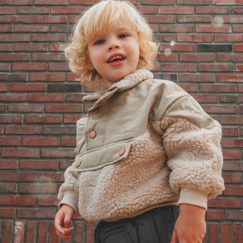 Pat Fleece Pullover