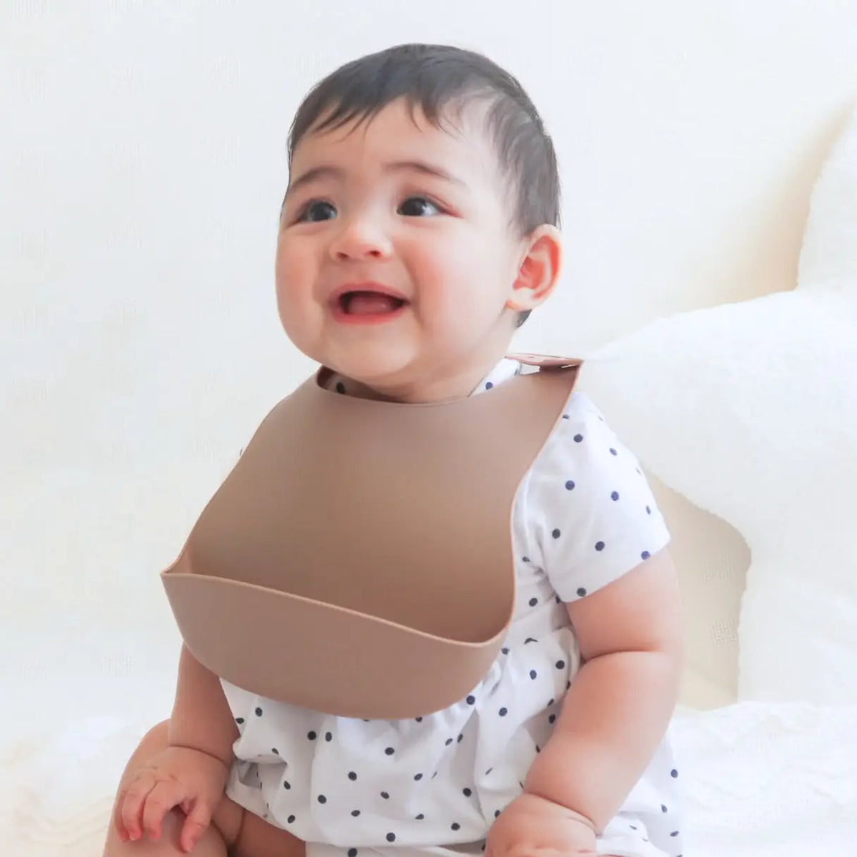Silicone Bib - Caramel