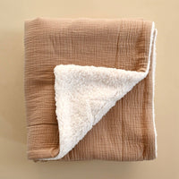 Minika Muslin & Sherpa Blanket - Caramel