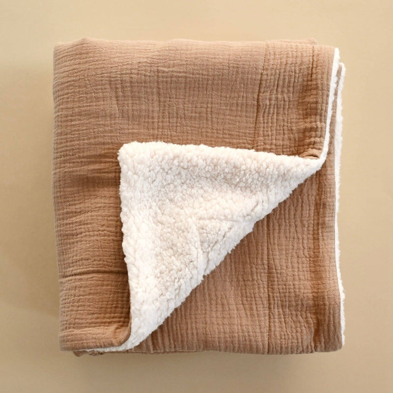 Minika Muslin & Sherpa Blanket - Caramel