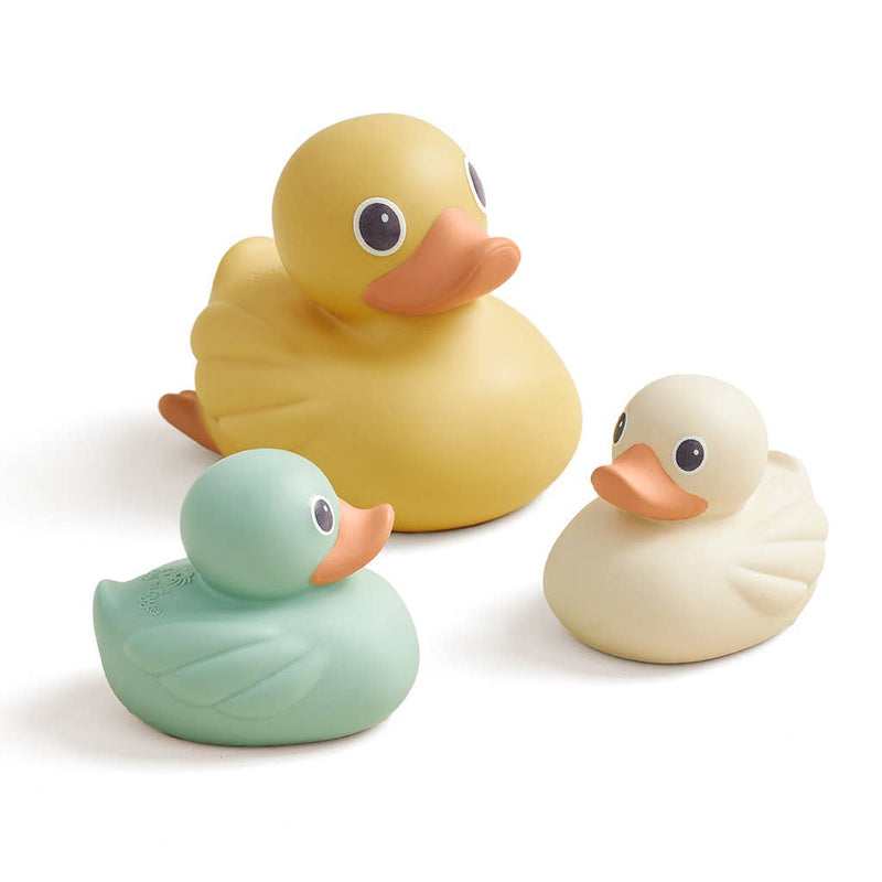 Itzy Ducky Family™