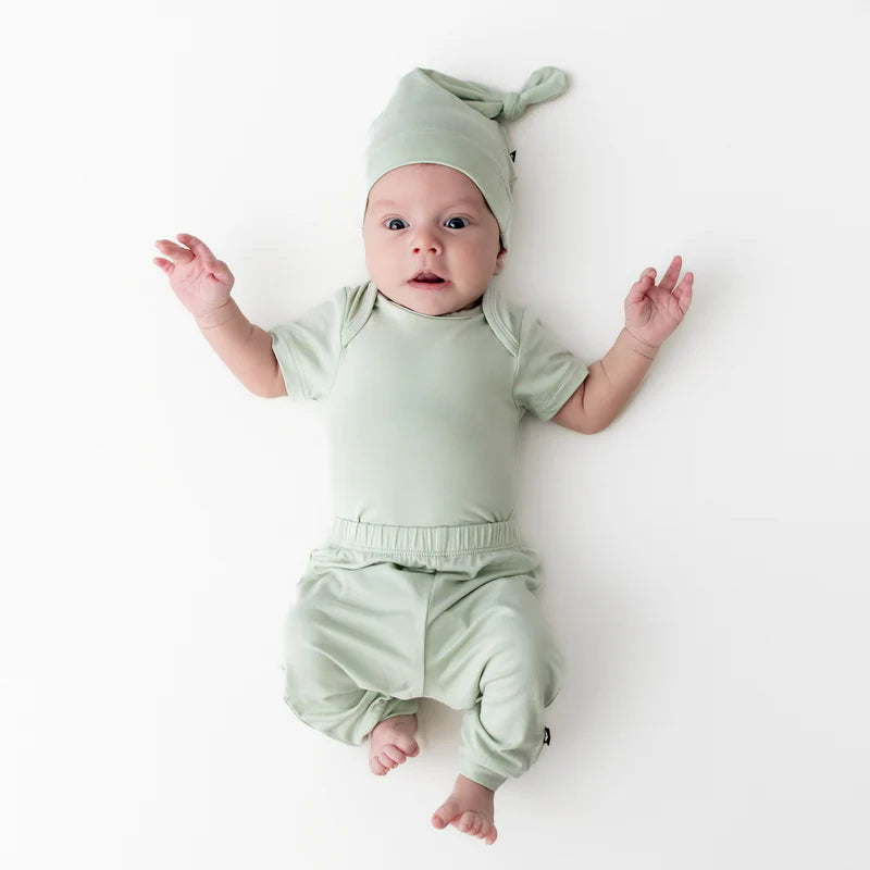 Kyte Baby- Bodysuit in BASIL