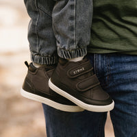 Stonz Journey in Charcoal/Black - Toddler & Kid