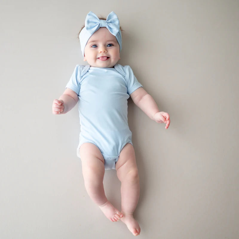 Kyte Baby- Bodysuit in BREEZE