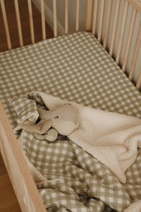 Crepe standard crib sheet - Sage gingham