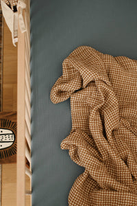 Crepe standard crib sheet - Billy blue
