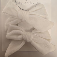 BTB - Velvet Bow Clip