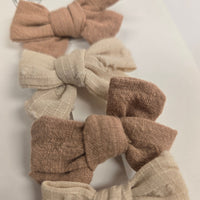 BTB - Mini Linen Bow Clips