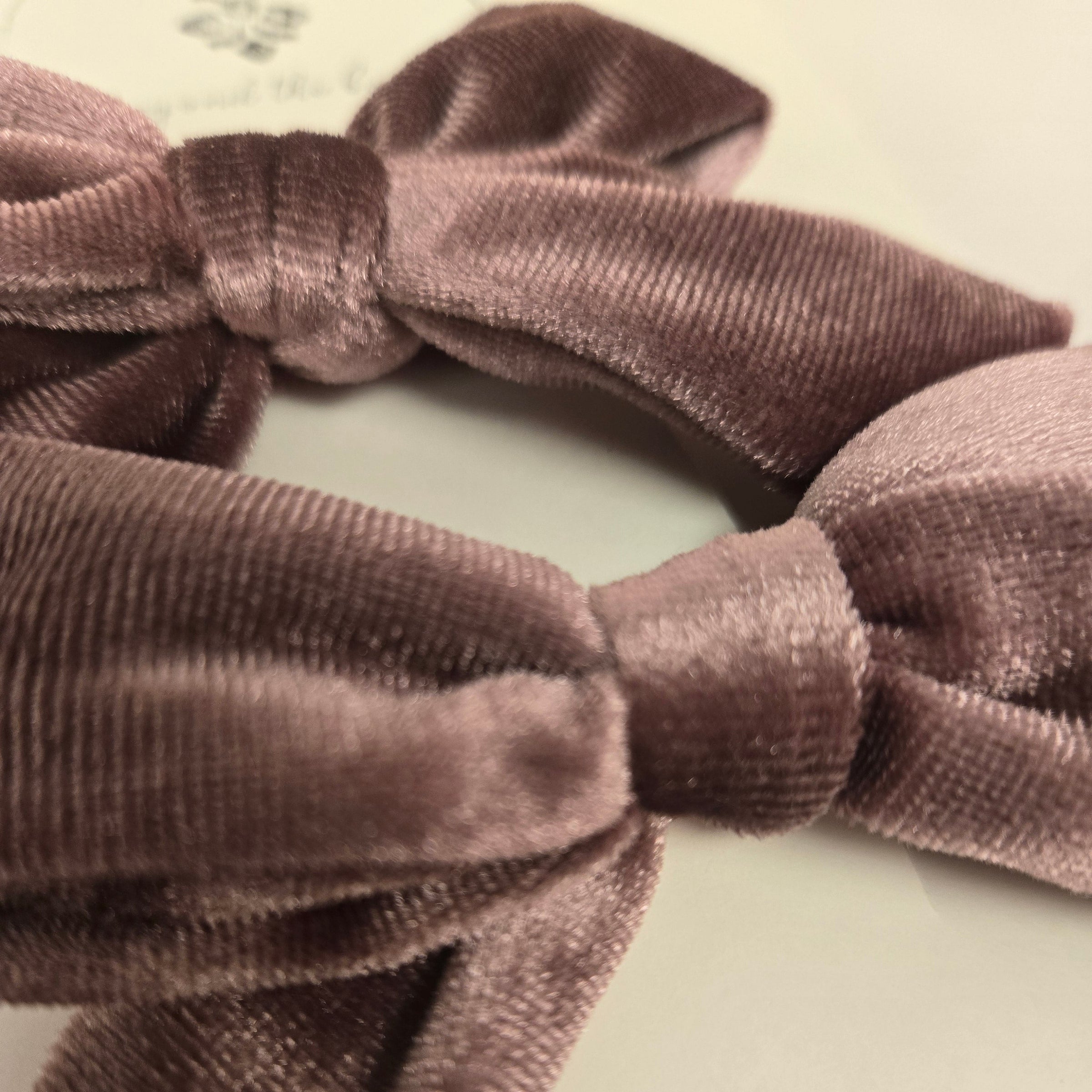 BTB - Velvet Bow Clip