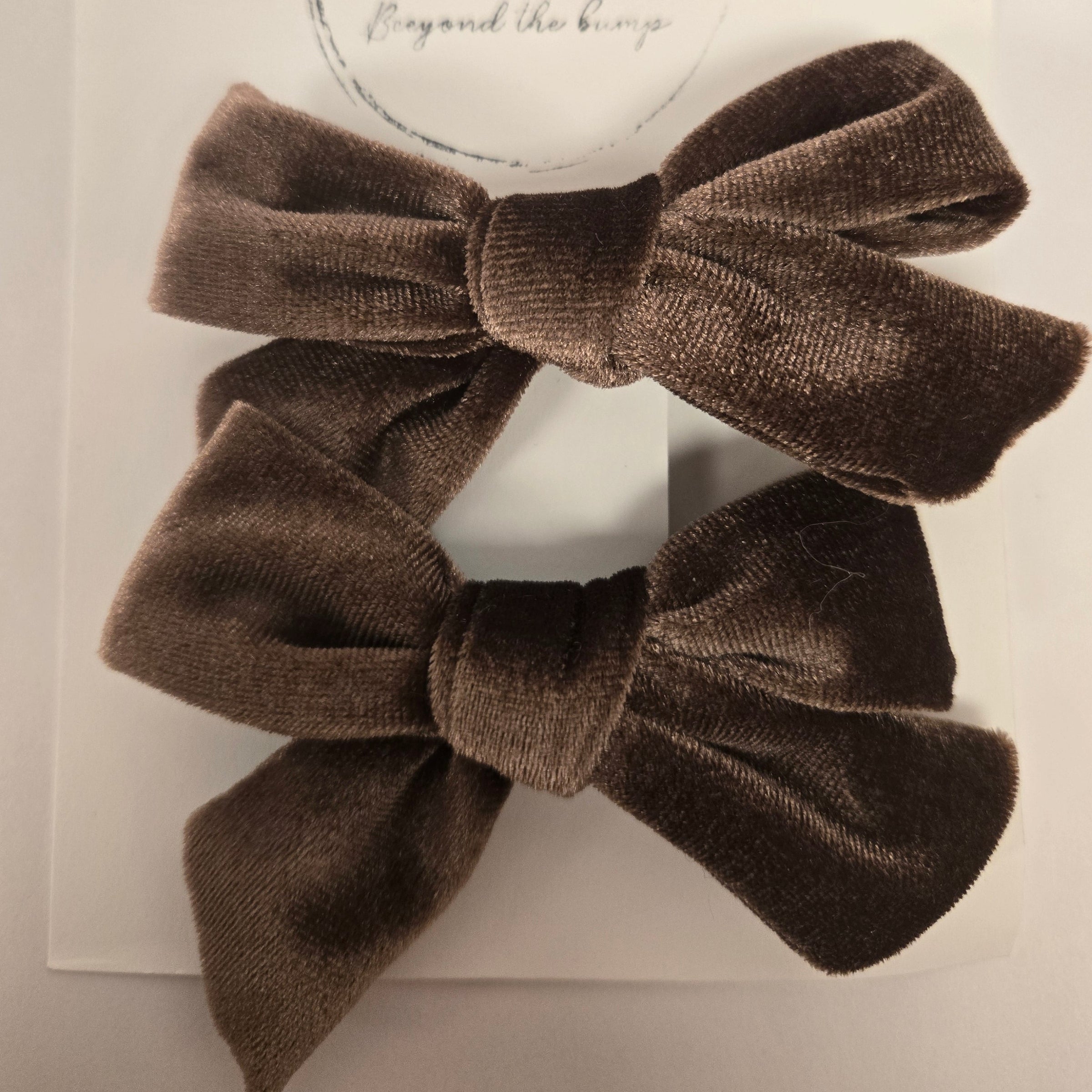 BTB - Velvet Bow Clip
