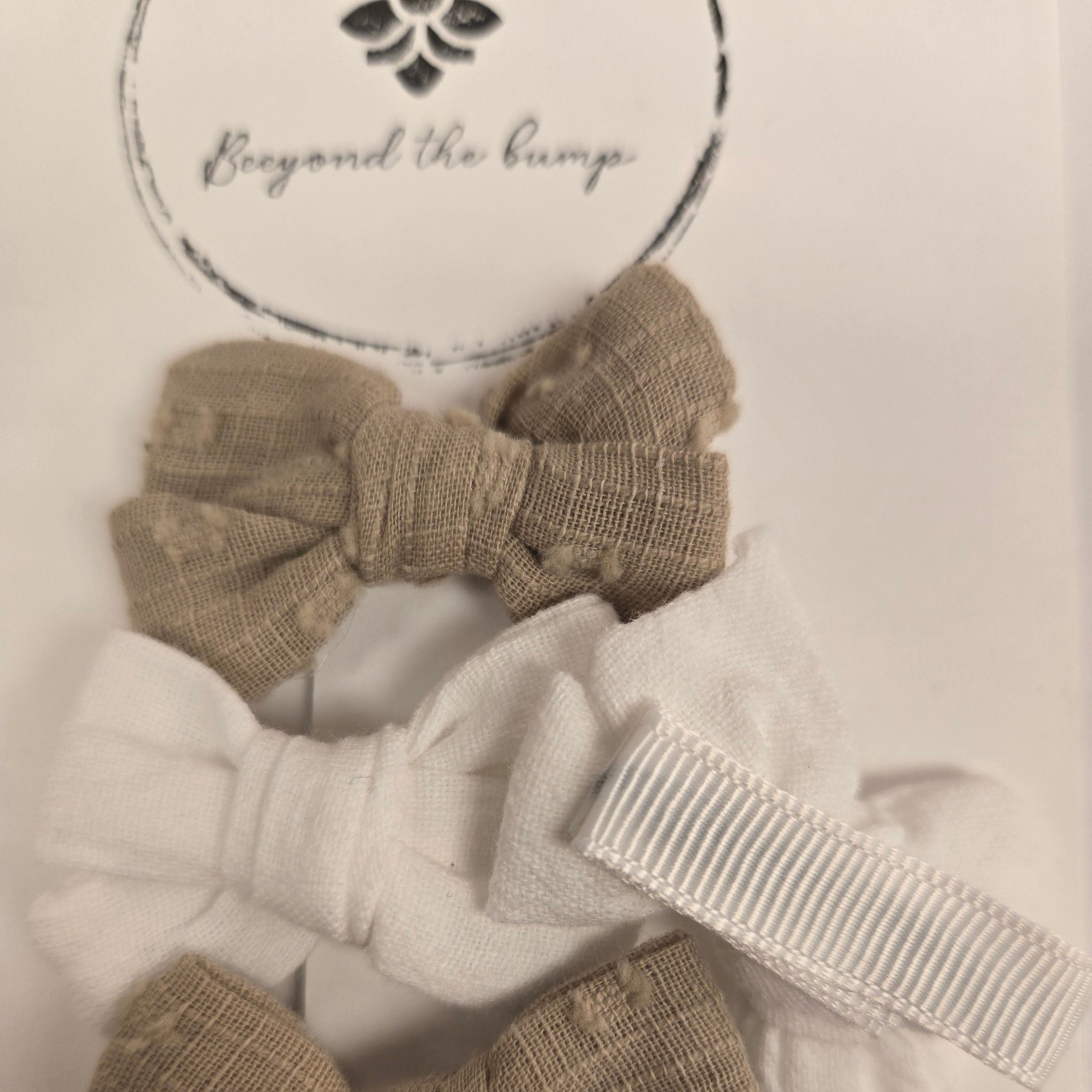 BTB - Mini Linen Bow Clips