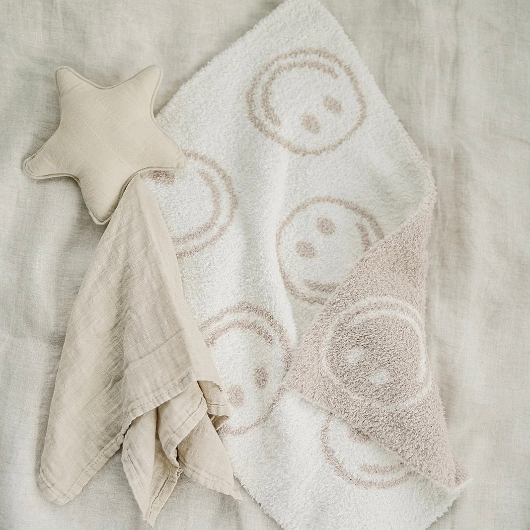 mebie baby smiley taupe plush blanket baby bump brandon manitoba